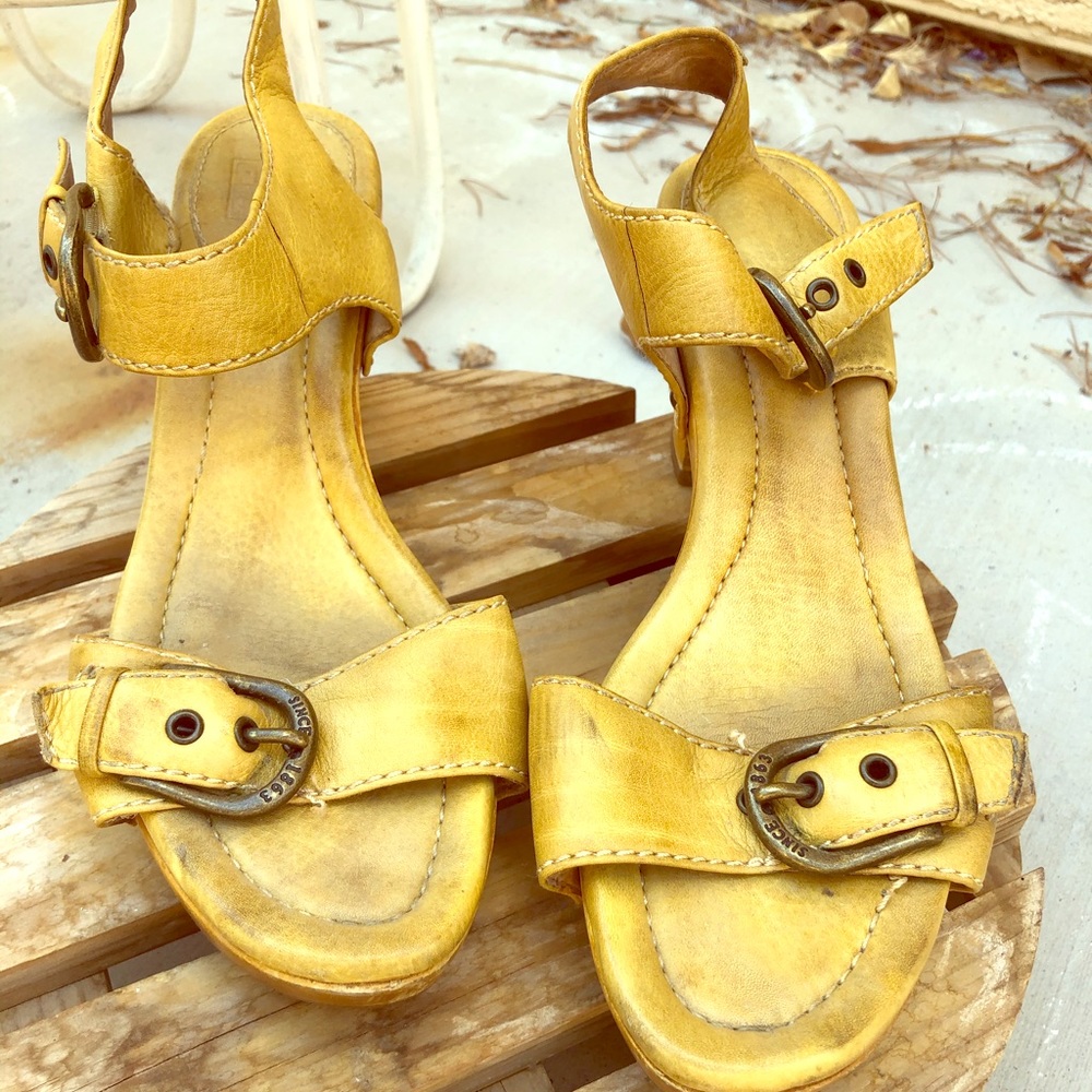 Frye Sandals
